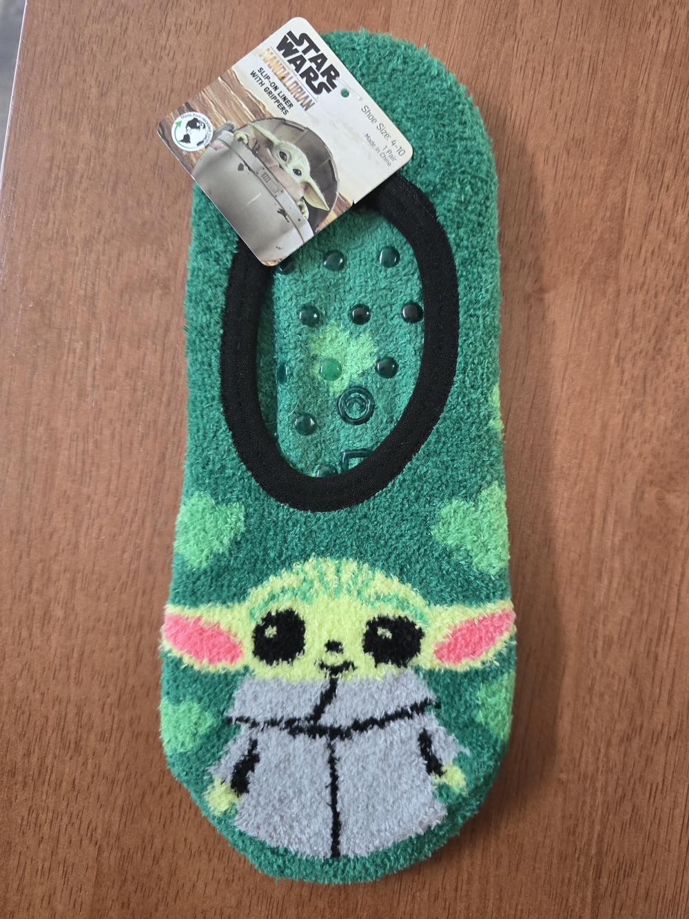 Star Wars Grogu Green Plush No-Show Socks With Grippers